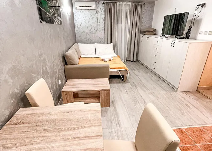 Avr Street Budva